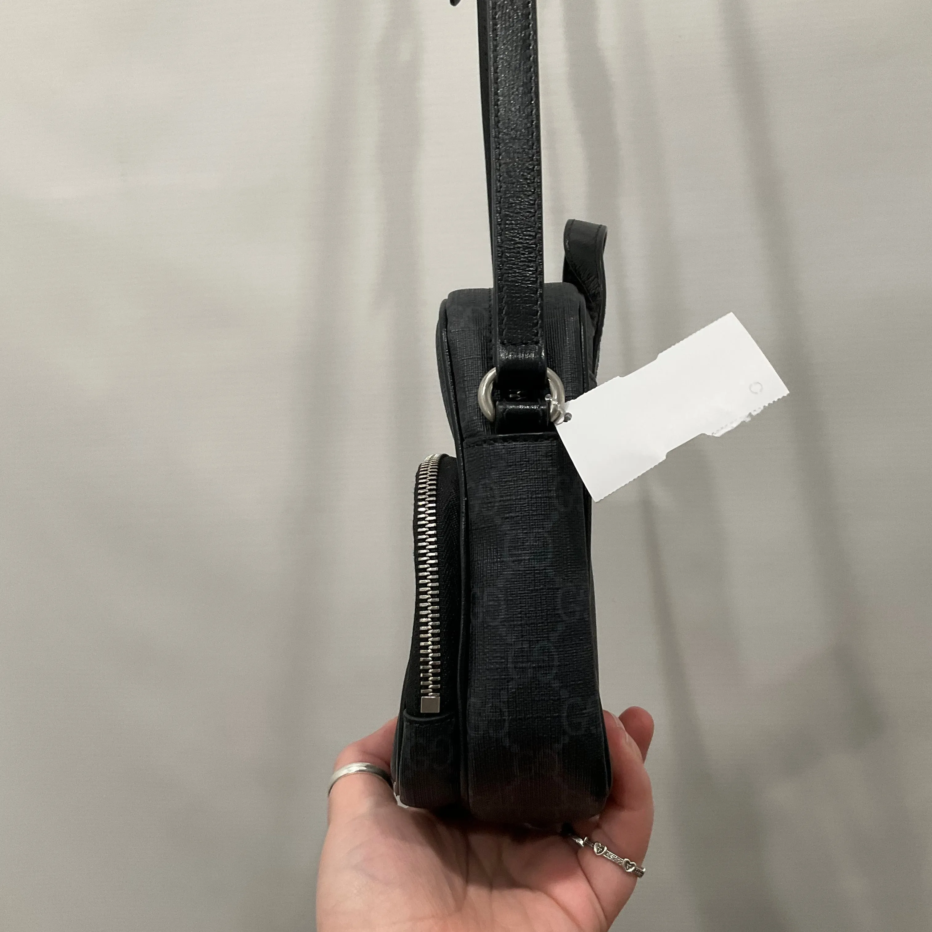 Crossbody Designer By Gucci  Size: Small