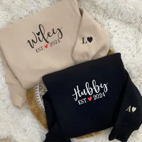 Custom Wifey & Hubby Matching Couple Hoodies – Personalized Sweatshirts for Newlyweds