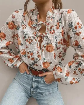 Deanwangkt - Ruched tie front blouse in floral print