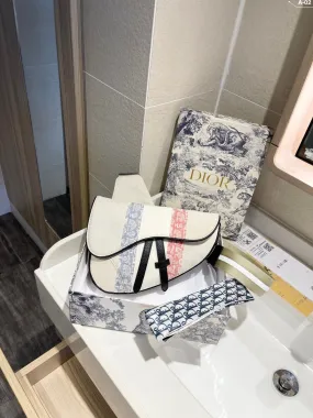 Designer Handbags DR 305