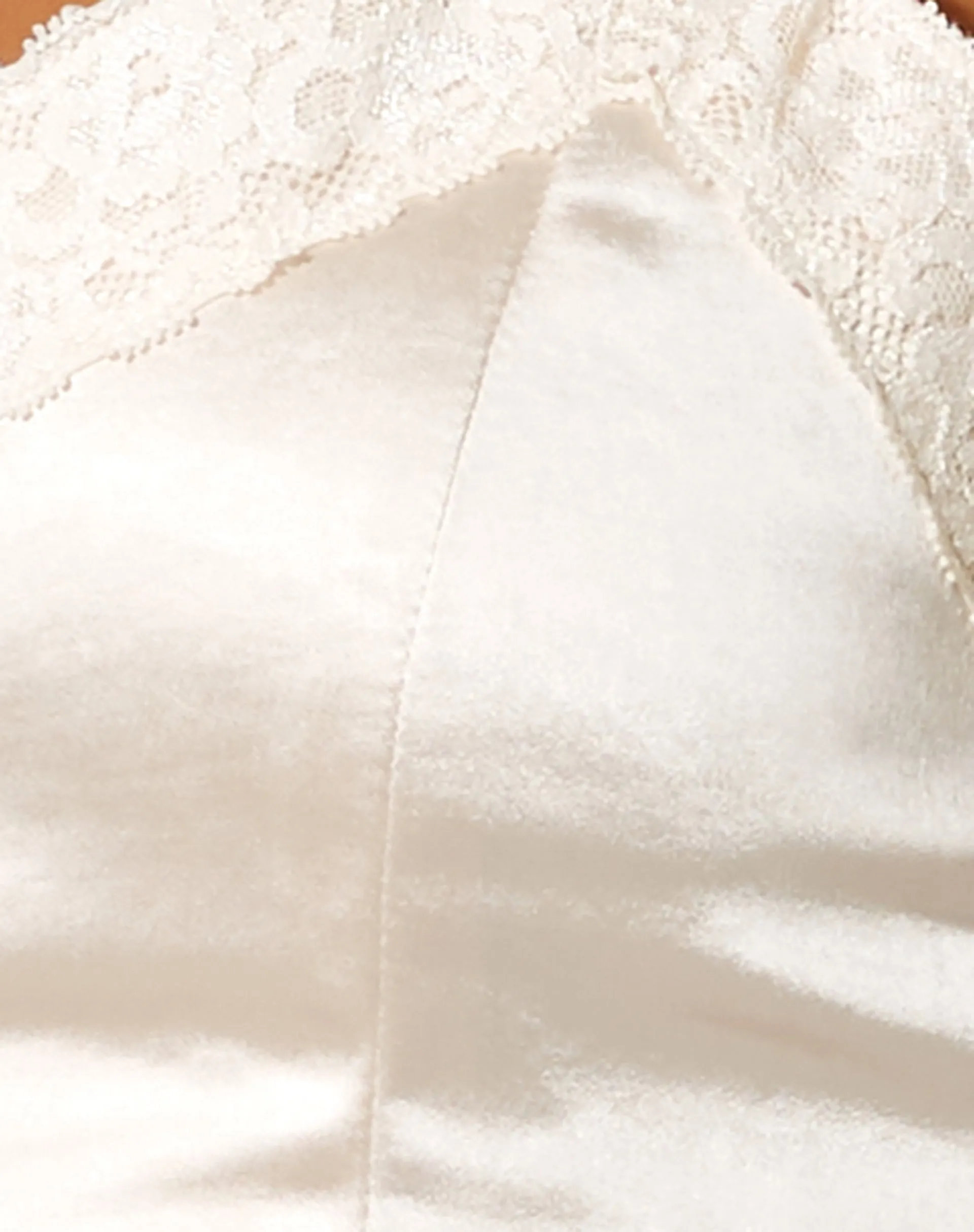 Dinie Crop Top in Satin Beige