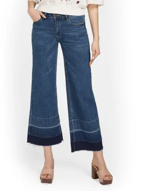 Distressed-Hem Wide-Leg Capri Jeans