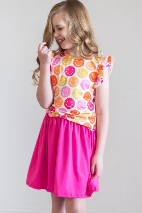 Don't Worry, Be Hippy S/S Ruffle Tee
