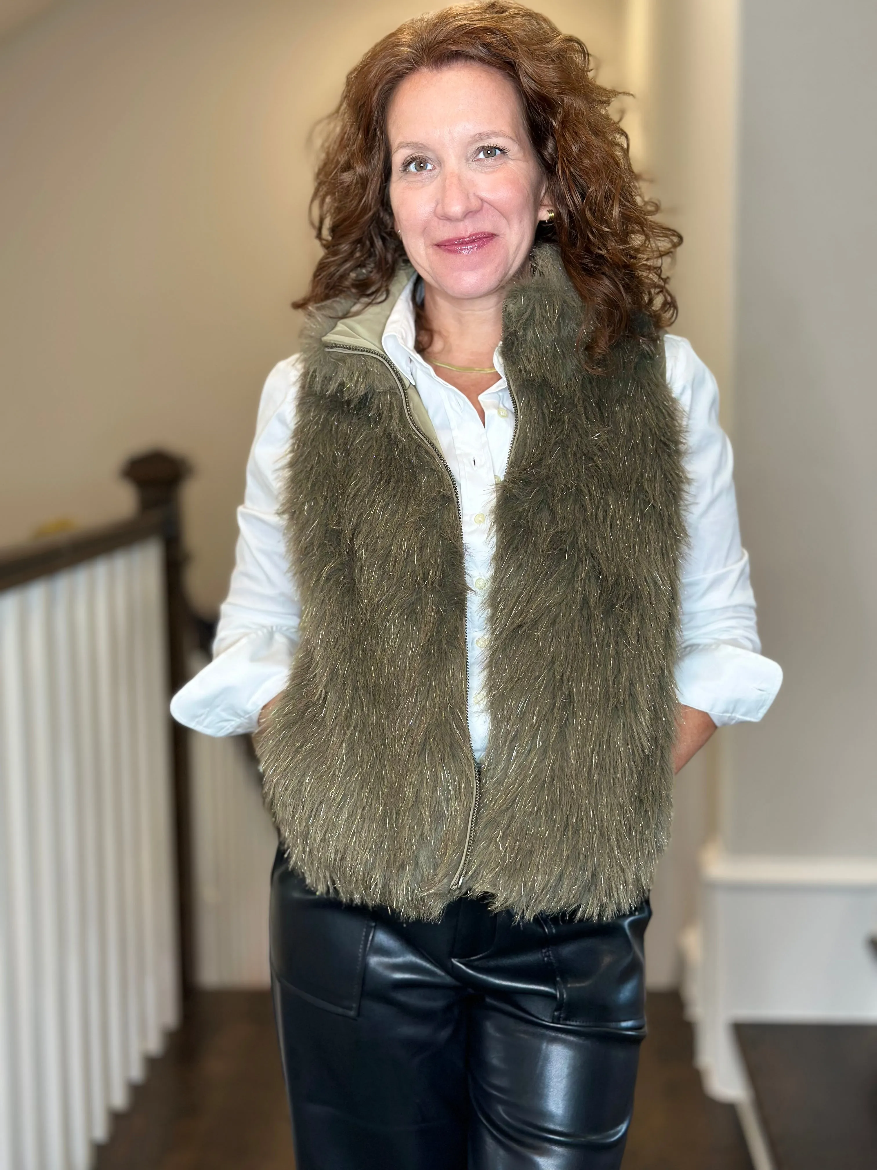 Dylan Reversible Vest in Olive