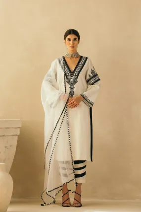 Ebony & Ivory Appliqued Kurta Set