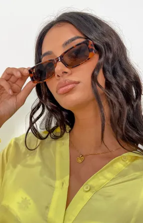Edith Rectangle Sunglasses Tort