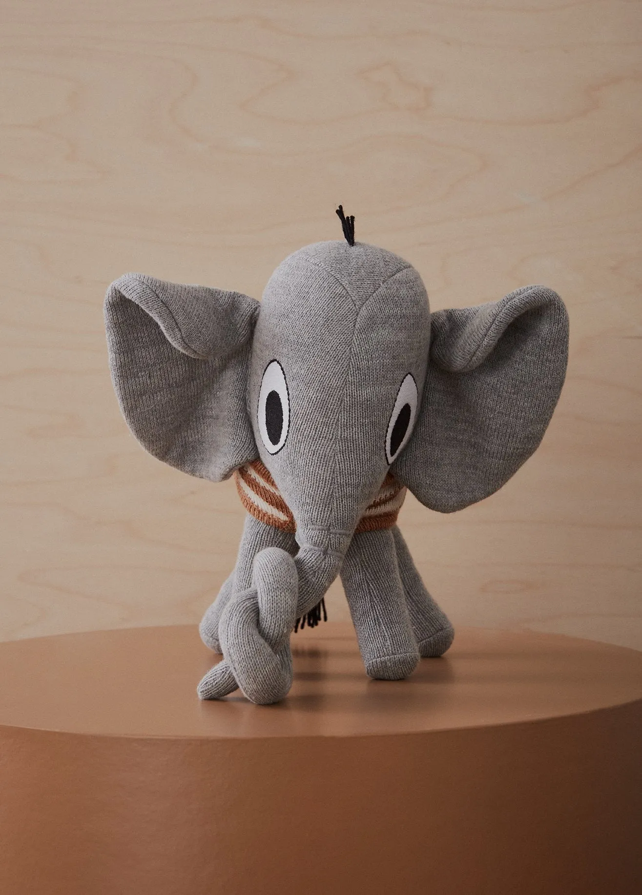 Elephant Henry - Grey