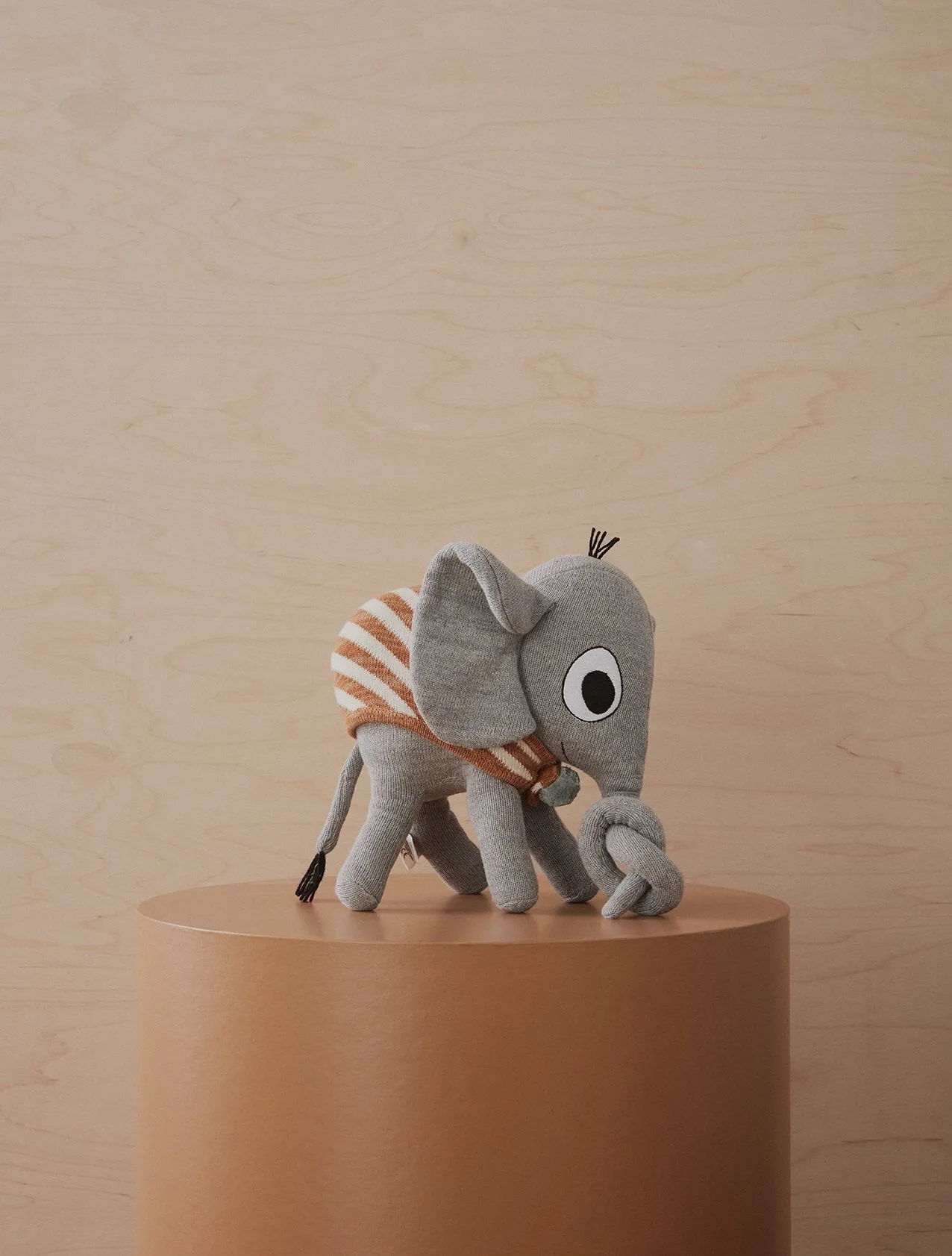 Elephant Henry - Grey