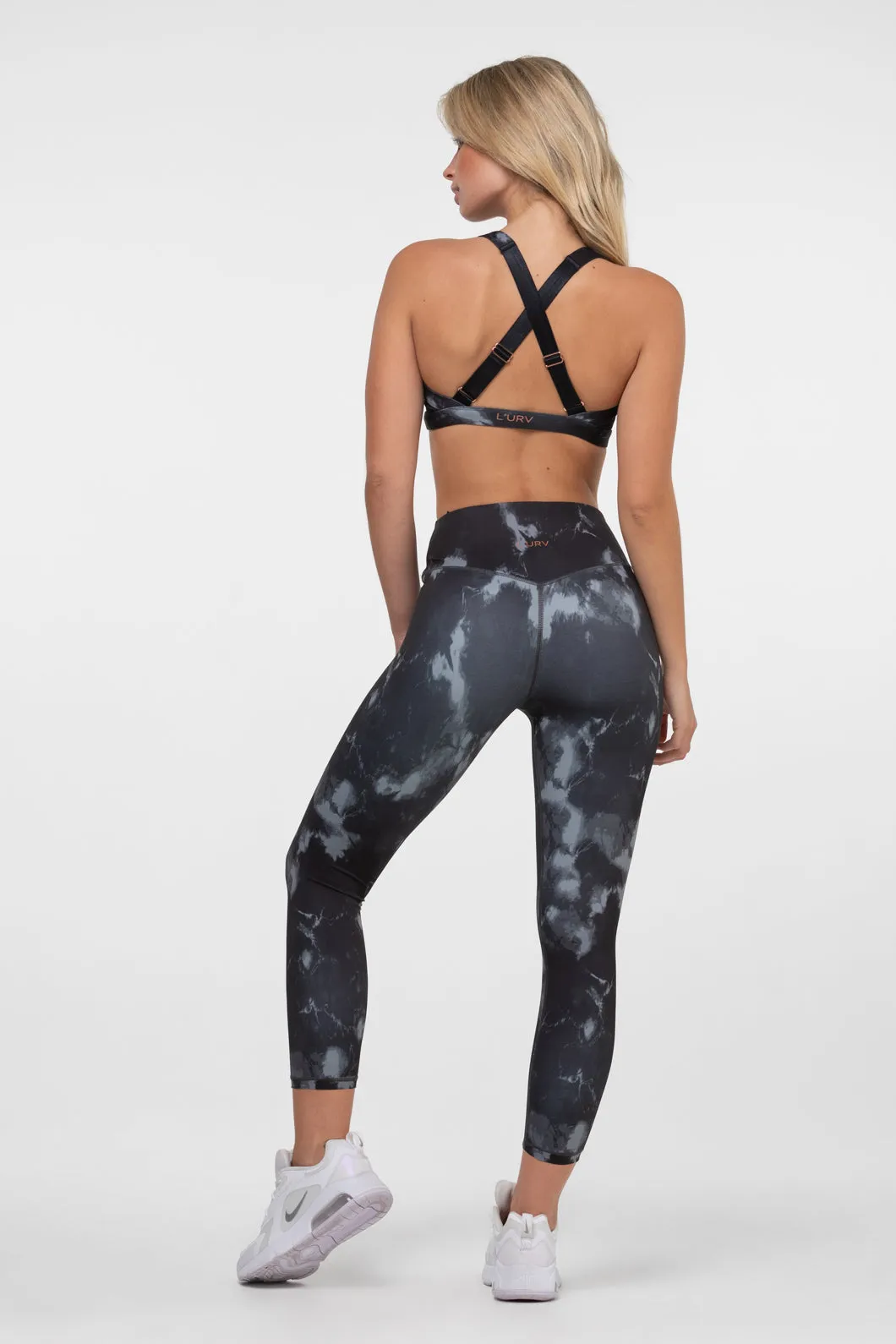 Elliptical 7/8 Legging