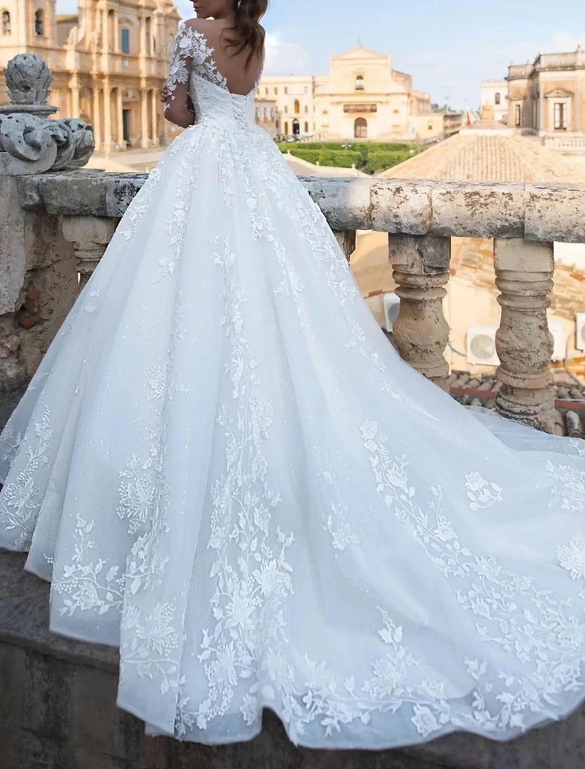 Engagement Sexy Fall Formal Wedding Dresses Ball Gown V Neck Long Sleeve Chapel Train Lace Bridal Gowns With Appliques 2023 Summer Wedding Party