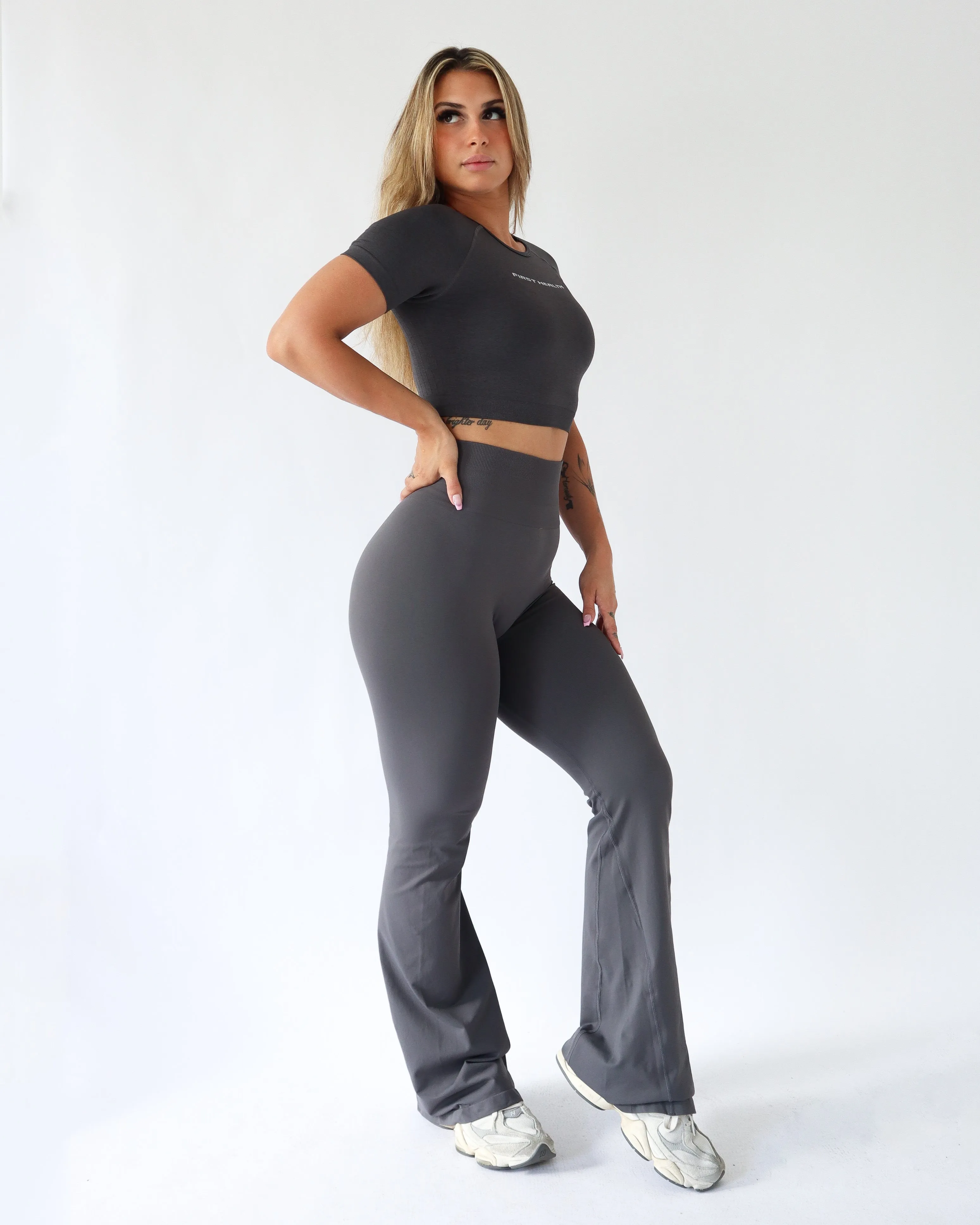 Enhance Flare Leggings - Galaxy