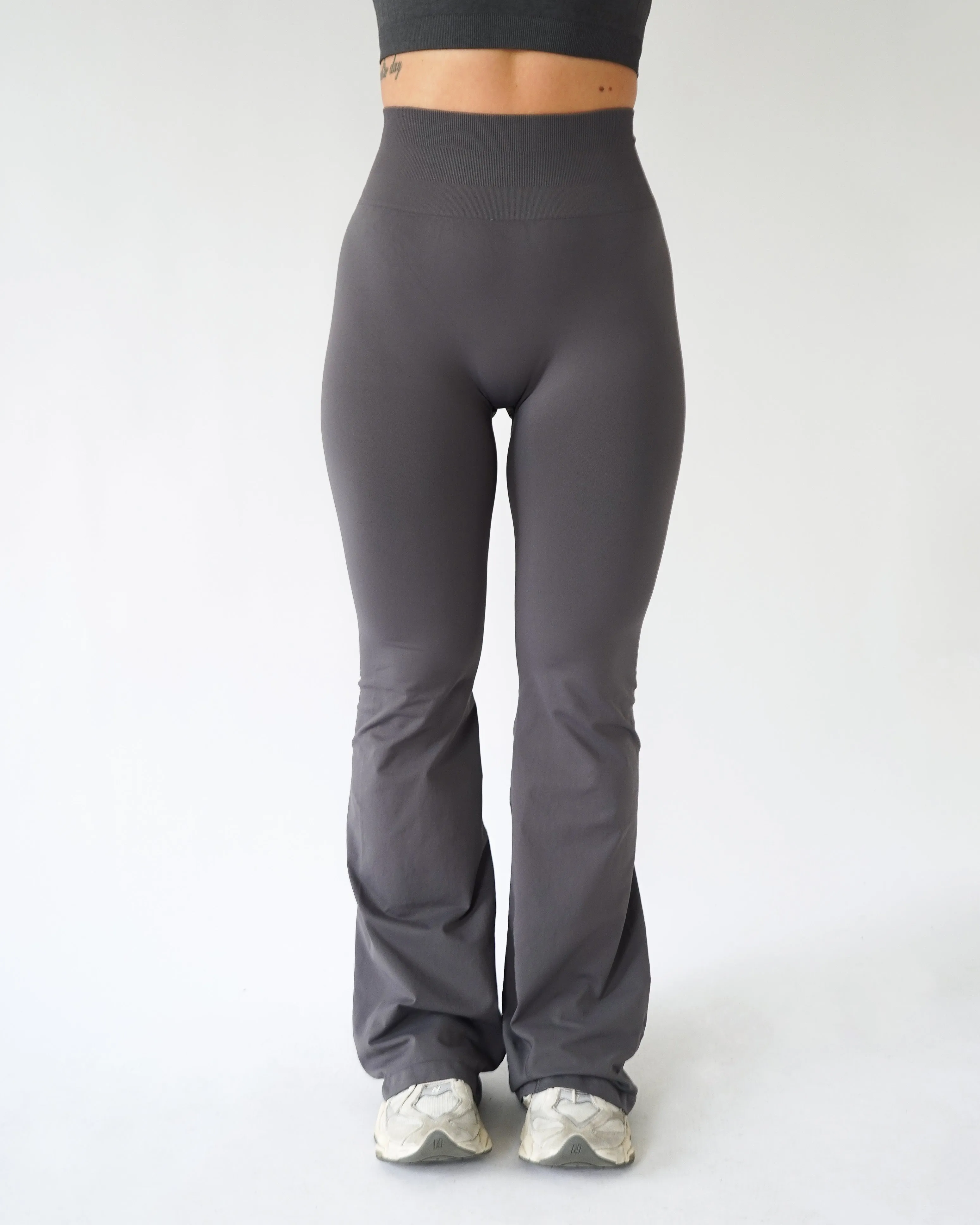 Enhance Flare Leggings - Galaxy