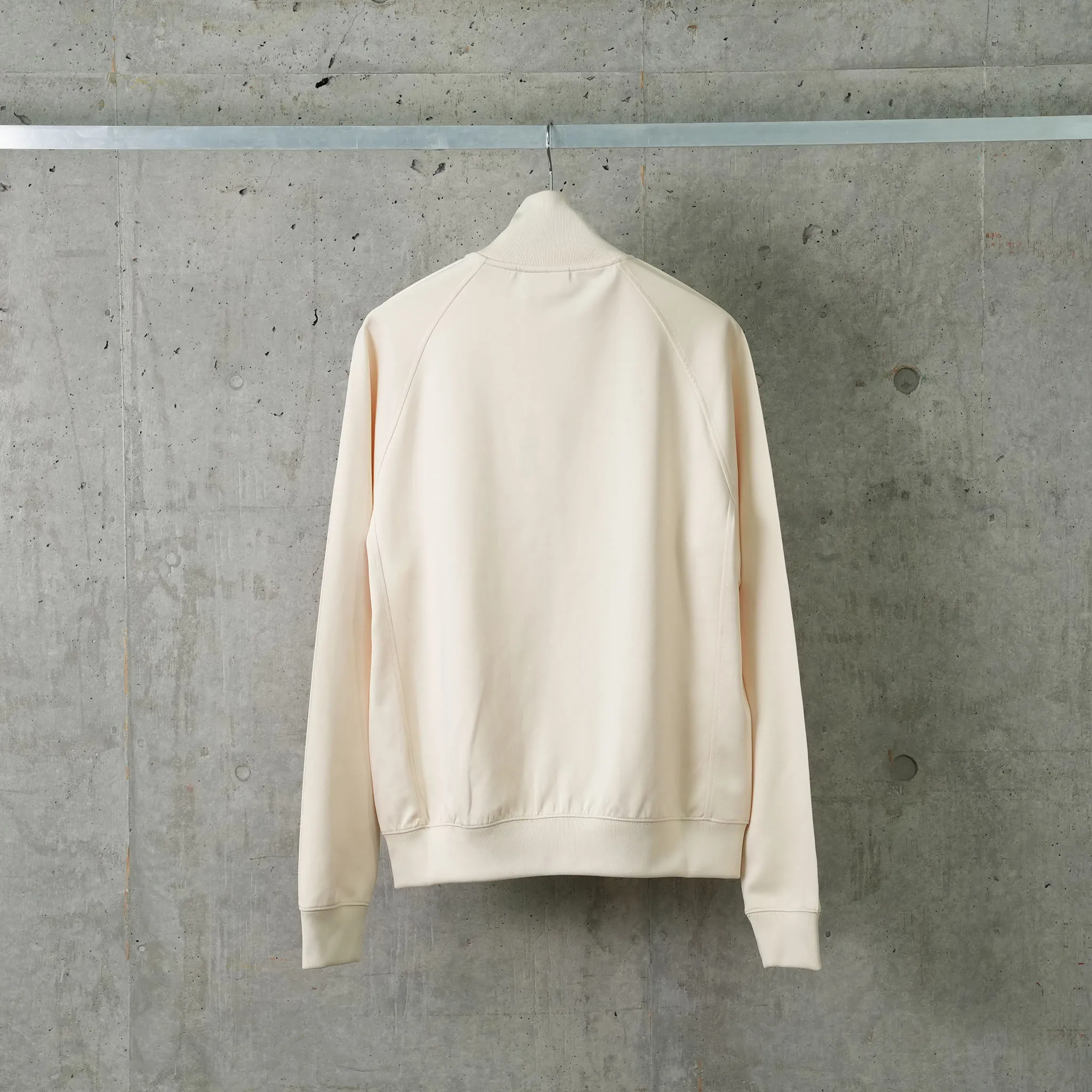 F  ACE TRACK TOP / C001:IVORY