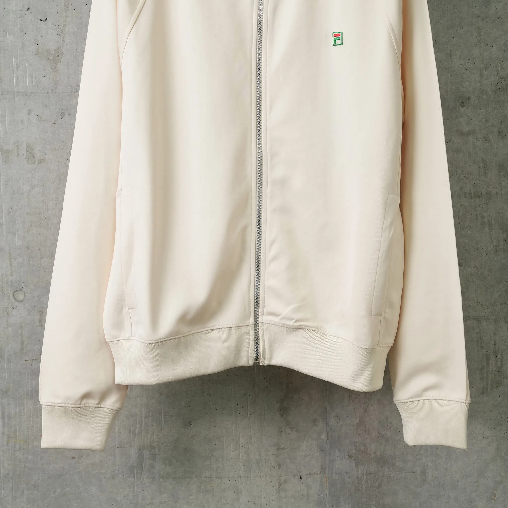 F  ACE TRACK TOP / C001:IVORY