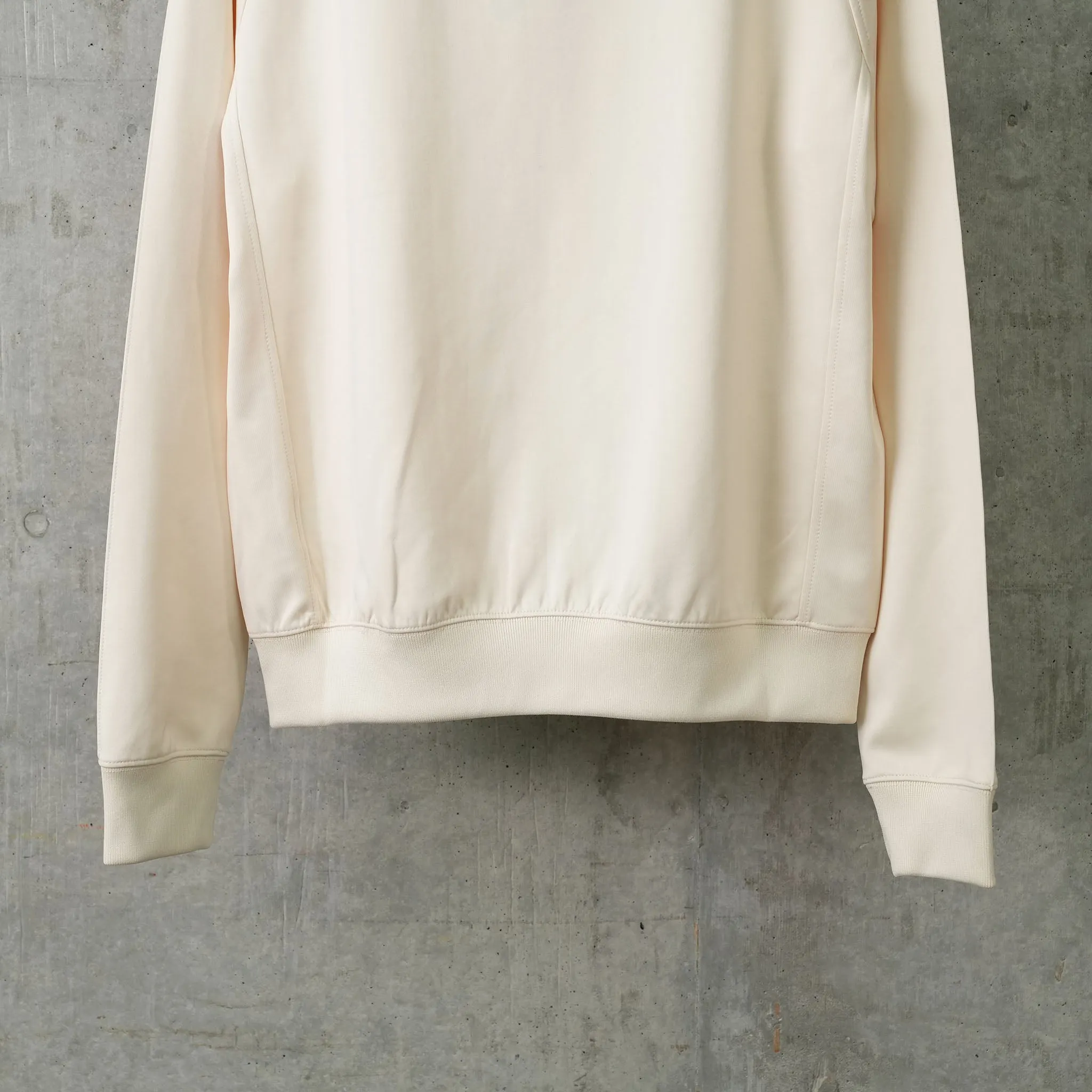 F  ACE TRACK TOP / C001:IVORY