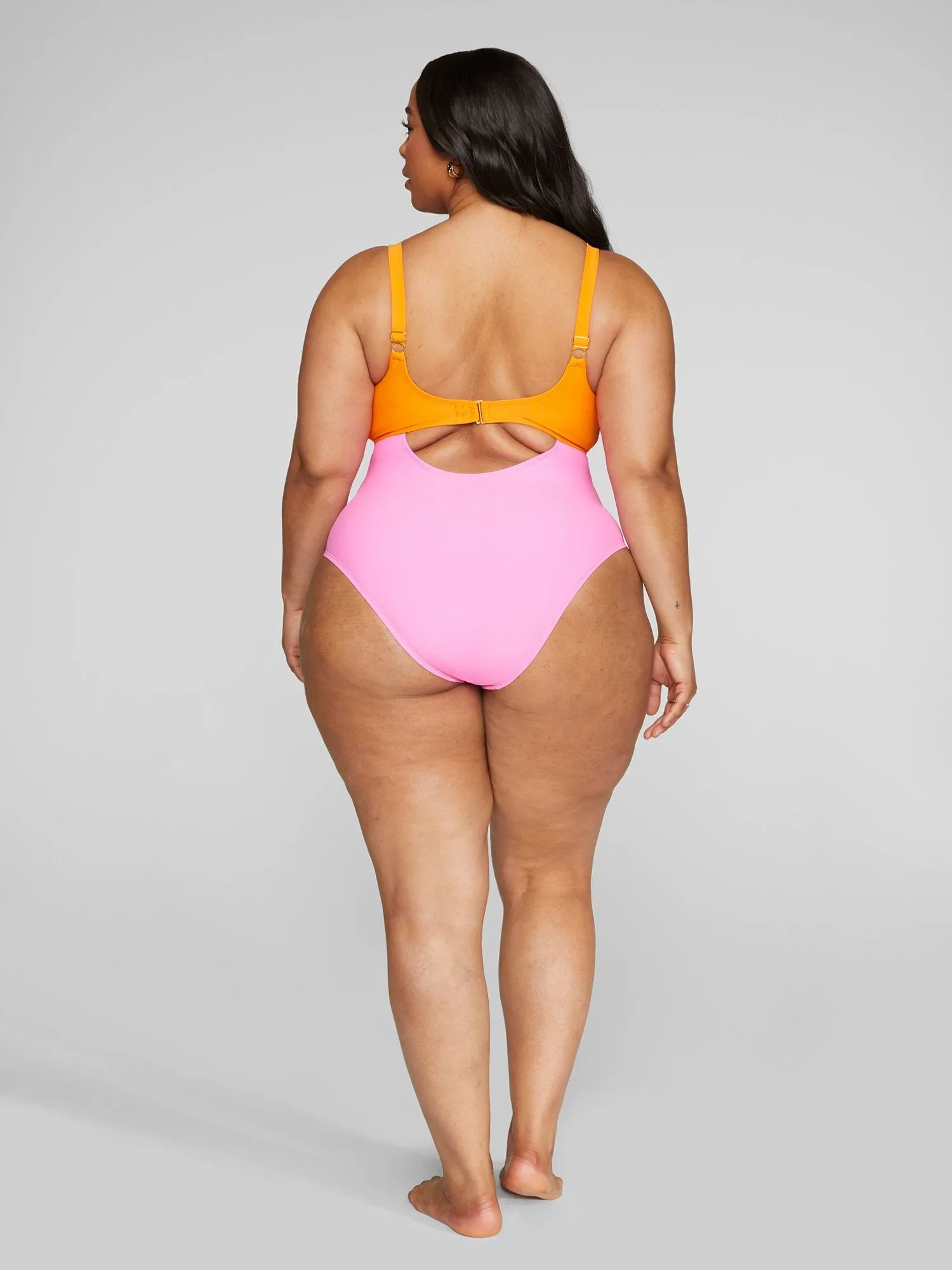 Fashion To Figure - Lenora Colorblock One-Piece Swimsuit
