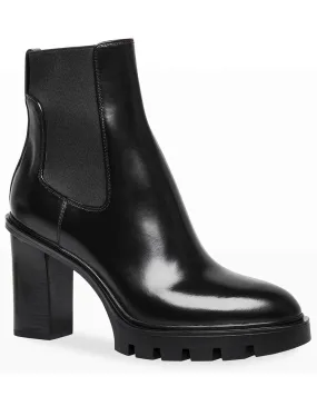 Ferry Chelsea Bootie in Black