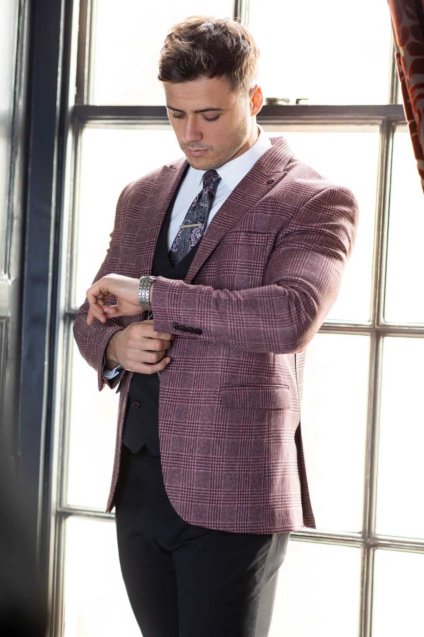 Floris - Burgundy 3 Piece Suit