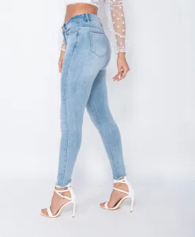 Frayed Hem Mid rise Skinny Jean