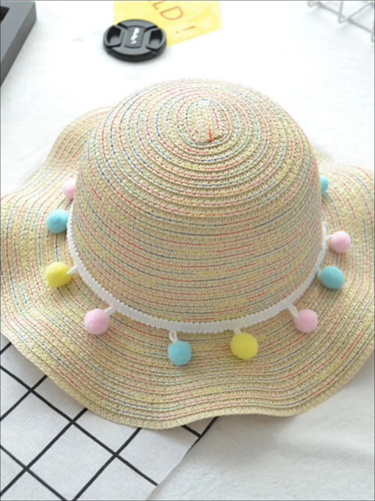 Girls Ruffled Wave Edge Pom Pom Banded Straw Hat