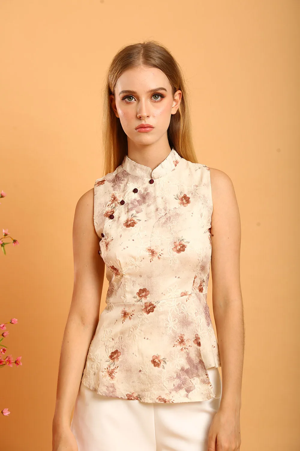 Gretal Cheongsam Top in Coffee