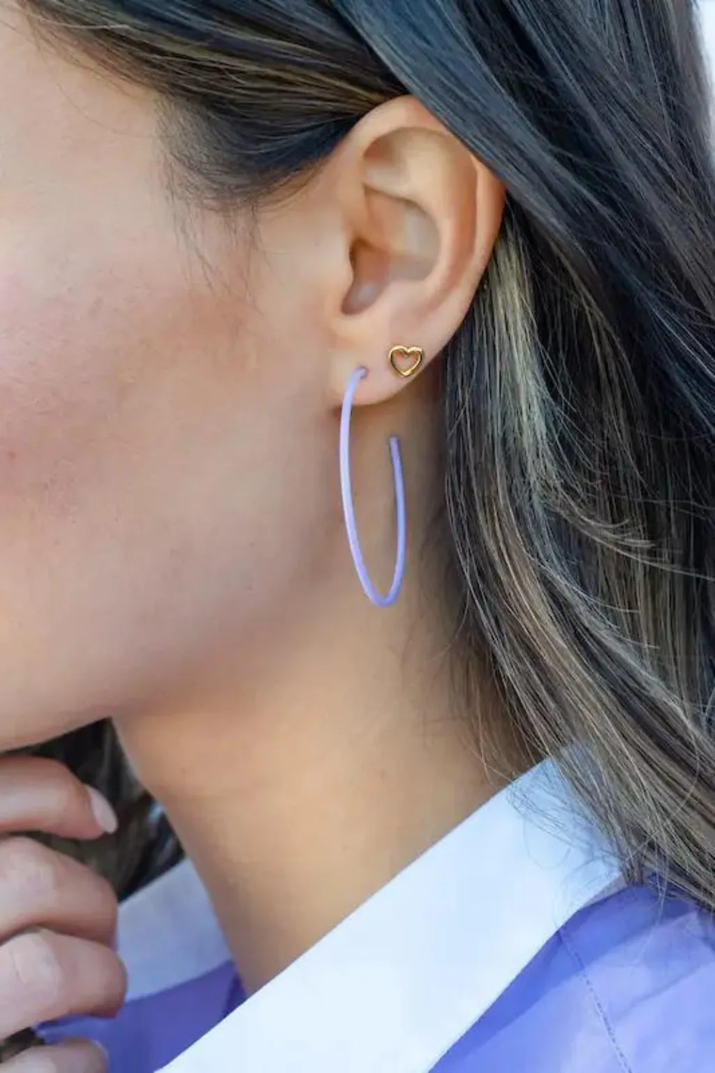 Heart Outline Stud Earrings