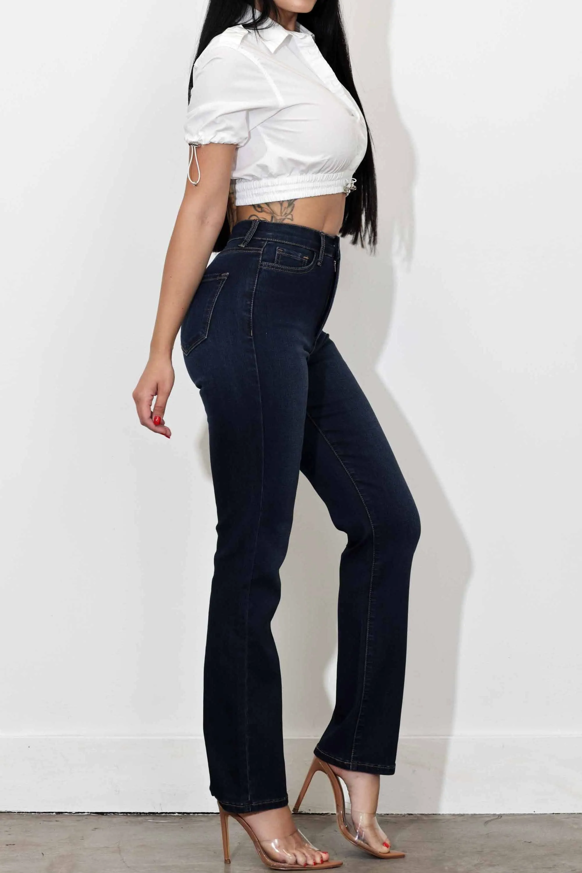 High-Rise Slim Straight With Shaper