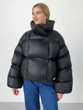 Hooded Inflated Puffer Jacket for Outdoor Winter Events