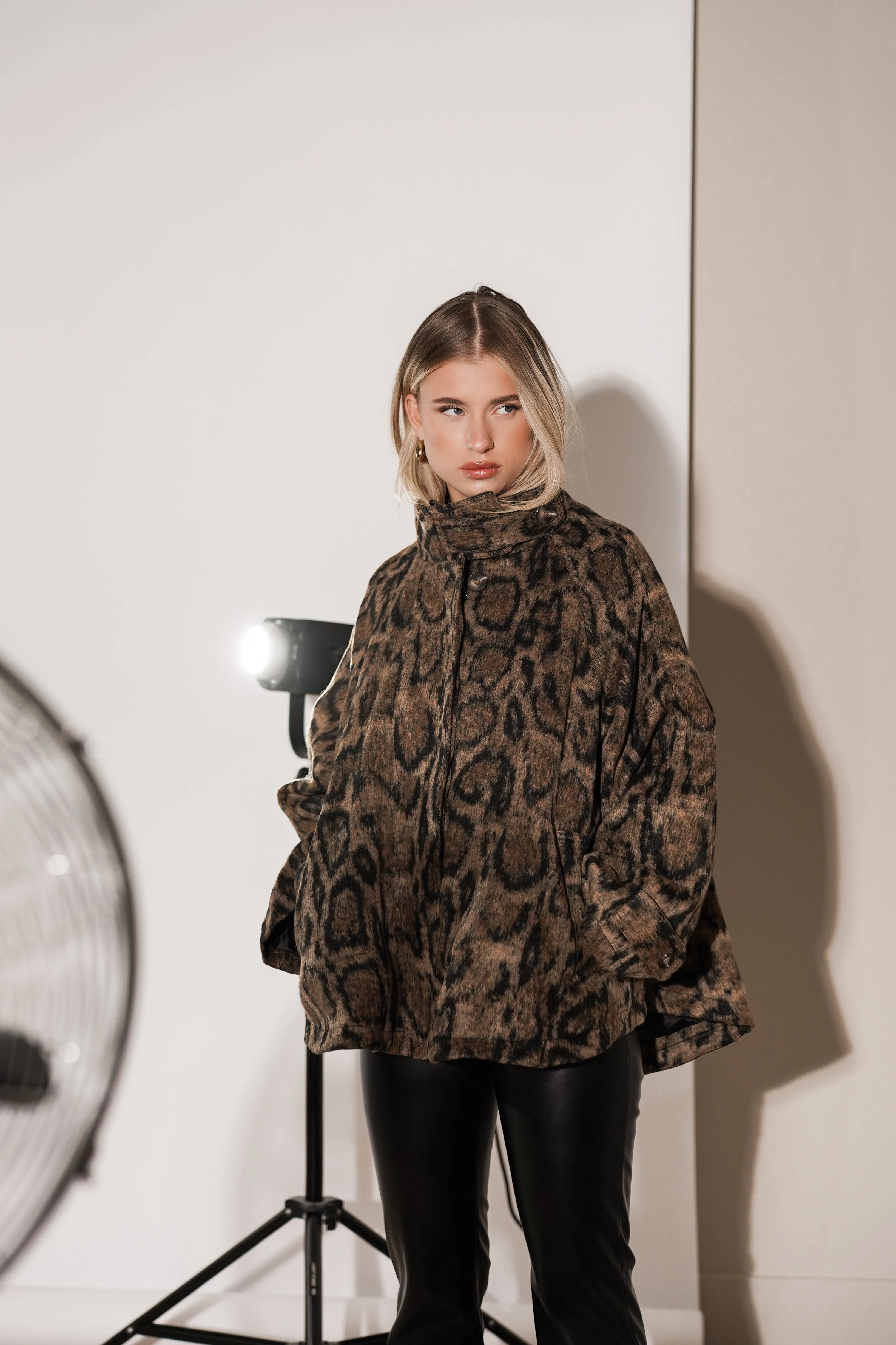 Jacket oversized met leopard print - Mila
