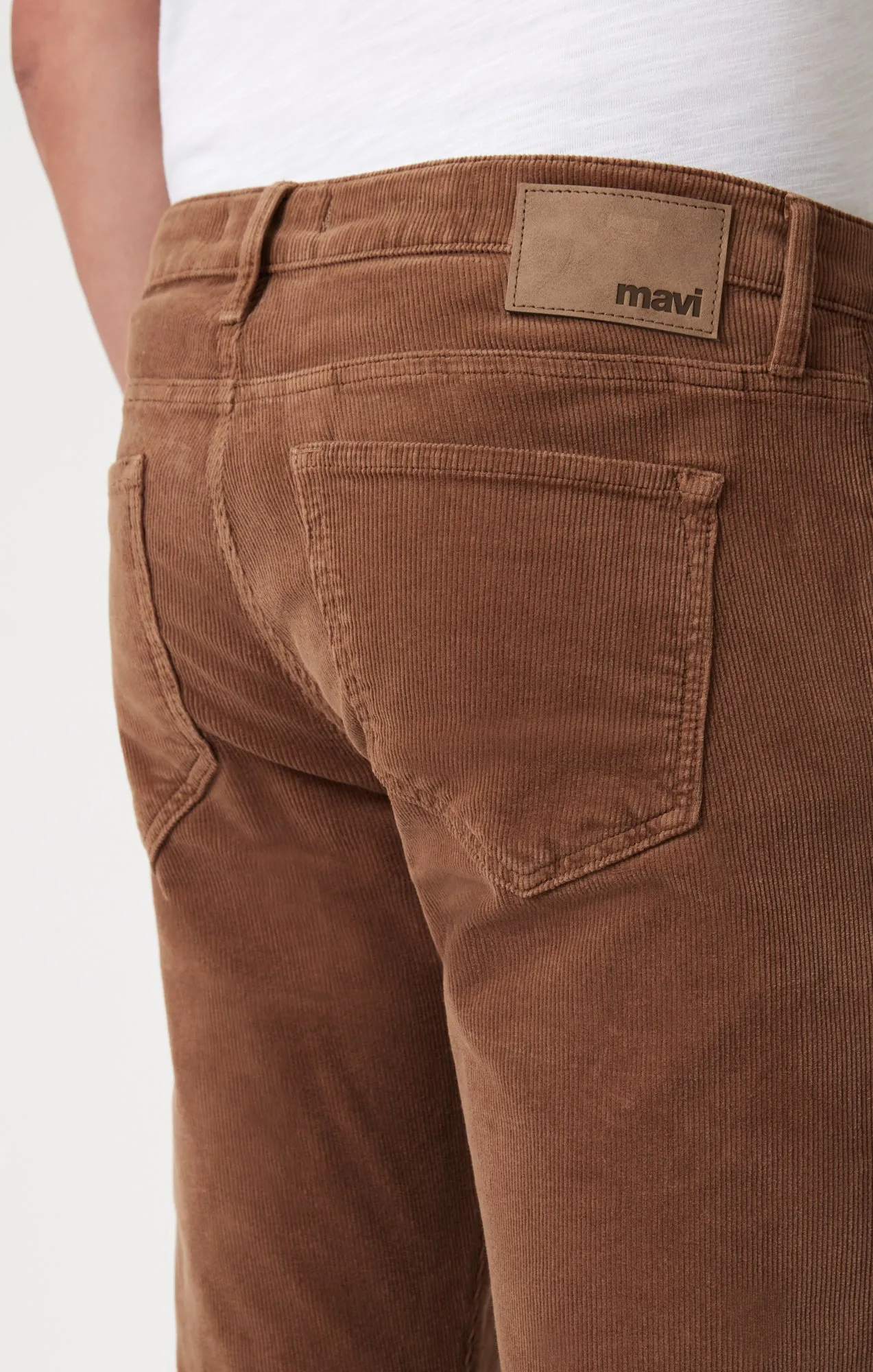 JAKE SLIM LEG IN CAMEL CORD