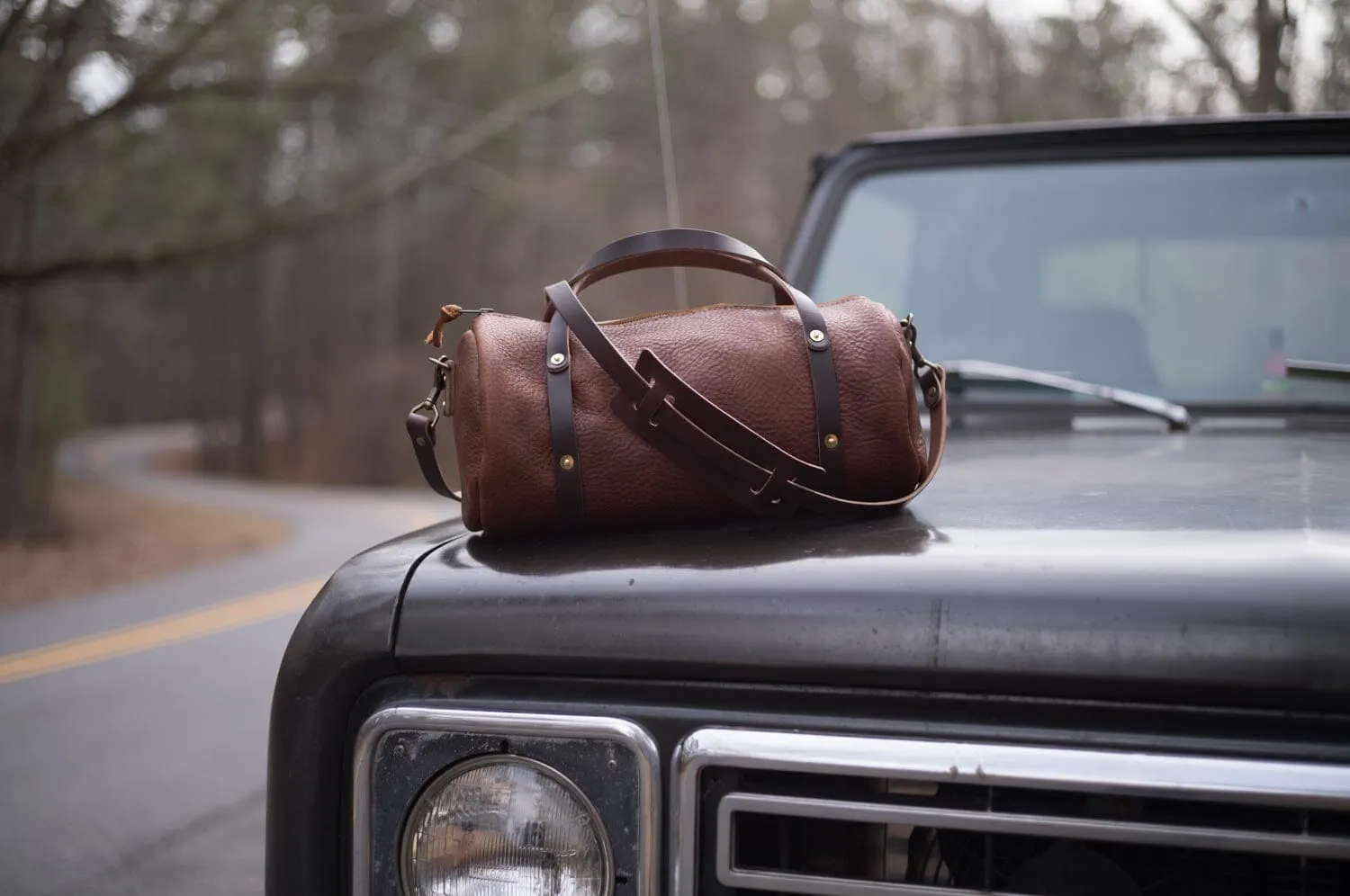 JANE LEATHER CROSSBODY - LARGE - WHISKY BISON