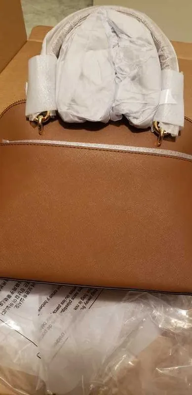 Jet Set Travel Medium Saffiano Leather Dome Satchel