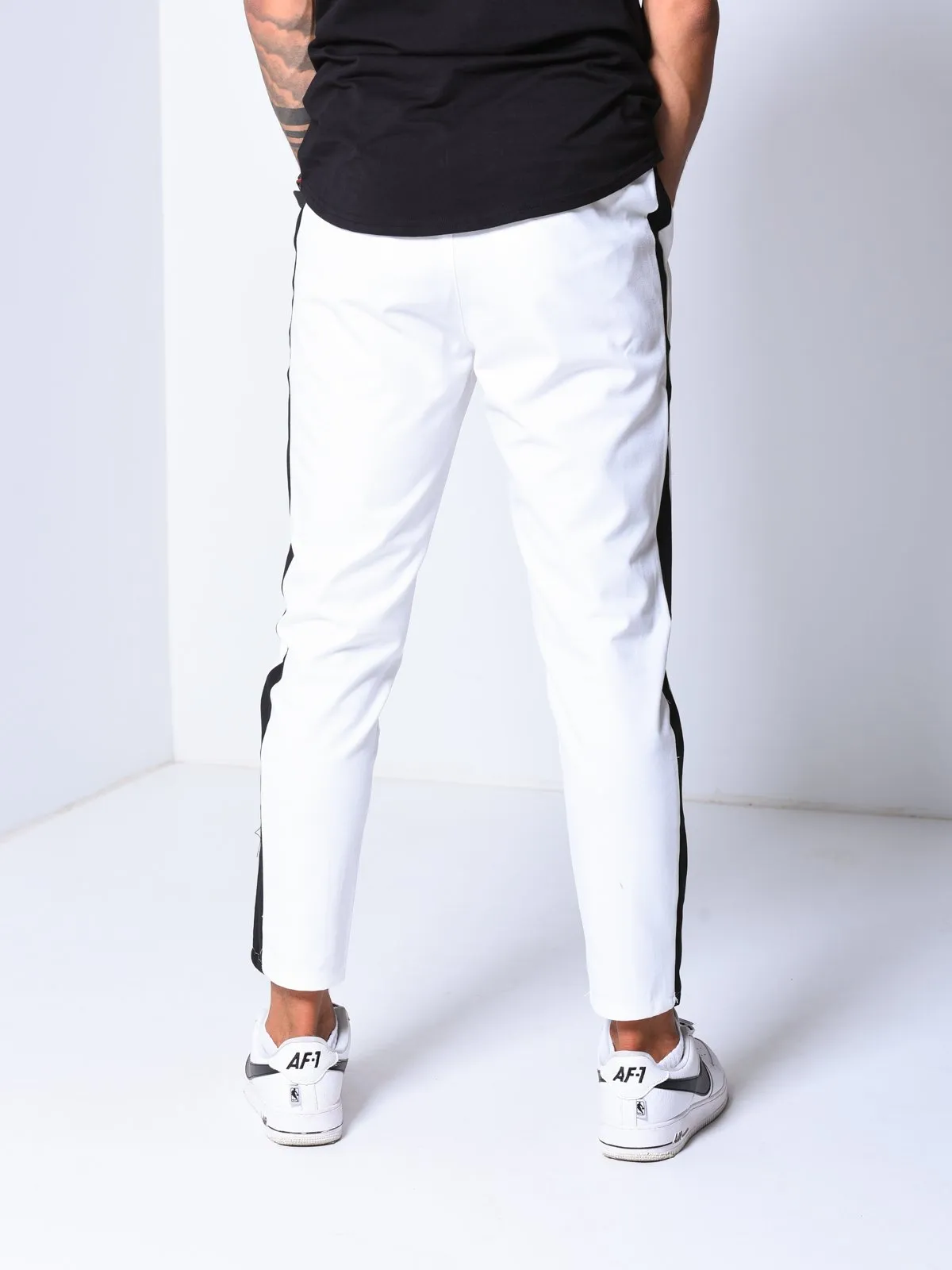 Jogger Pants Side Stripes - White