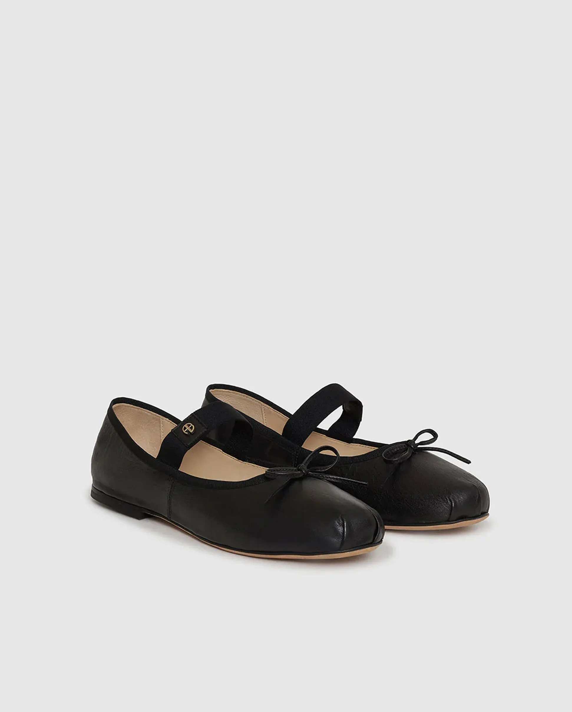 JOLIE FLATS / BLACK