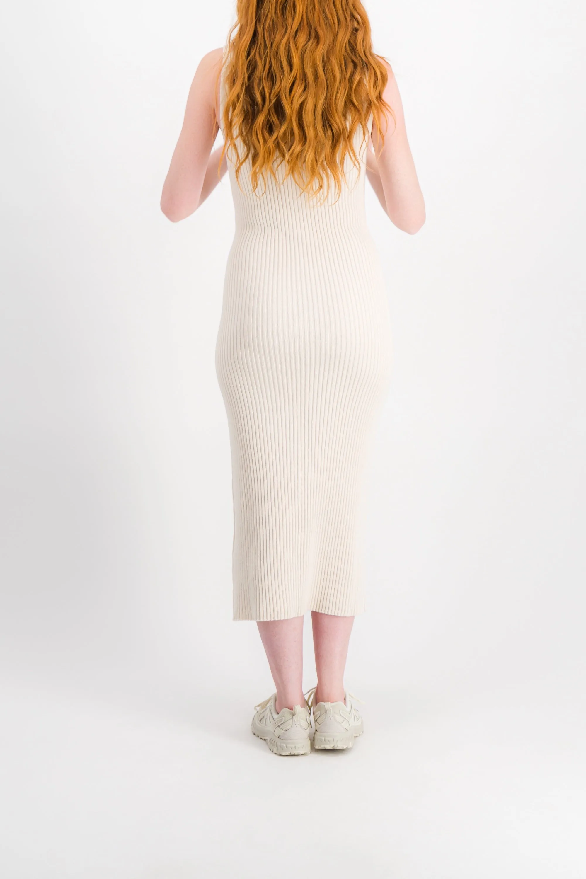 Knitted A-line maxi dress with zipped front