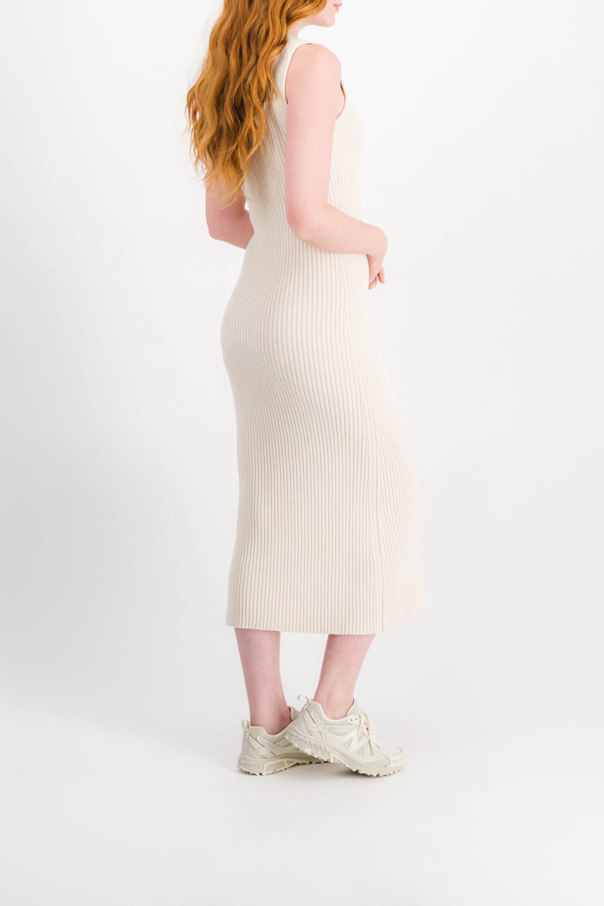 Knitted A-line maxi dress with zipped front