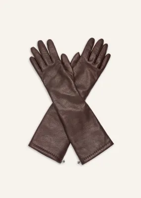 Leather gloves in brown