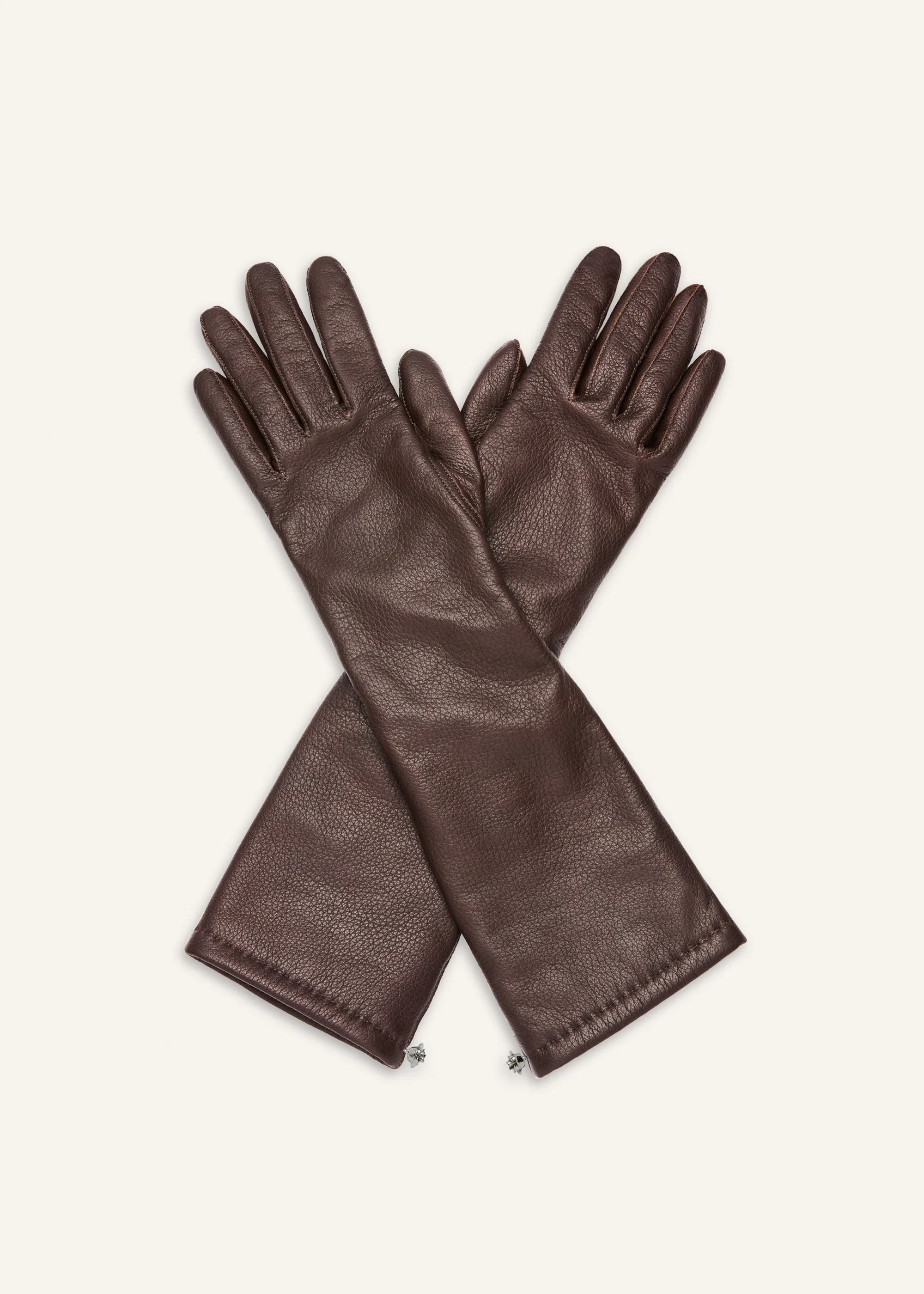 Leather gloves in brown
