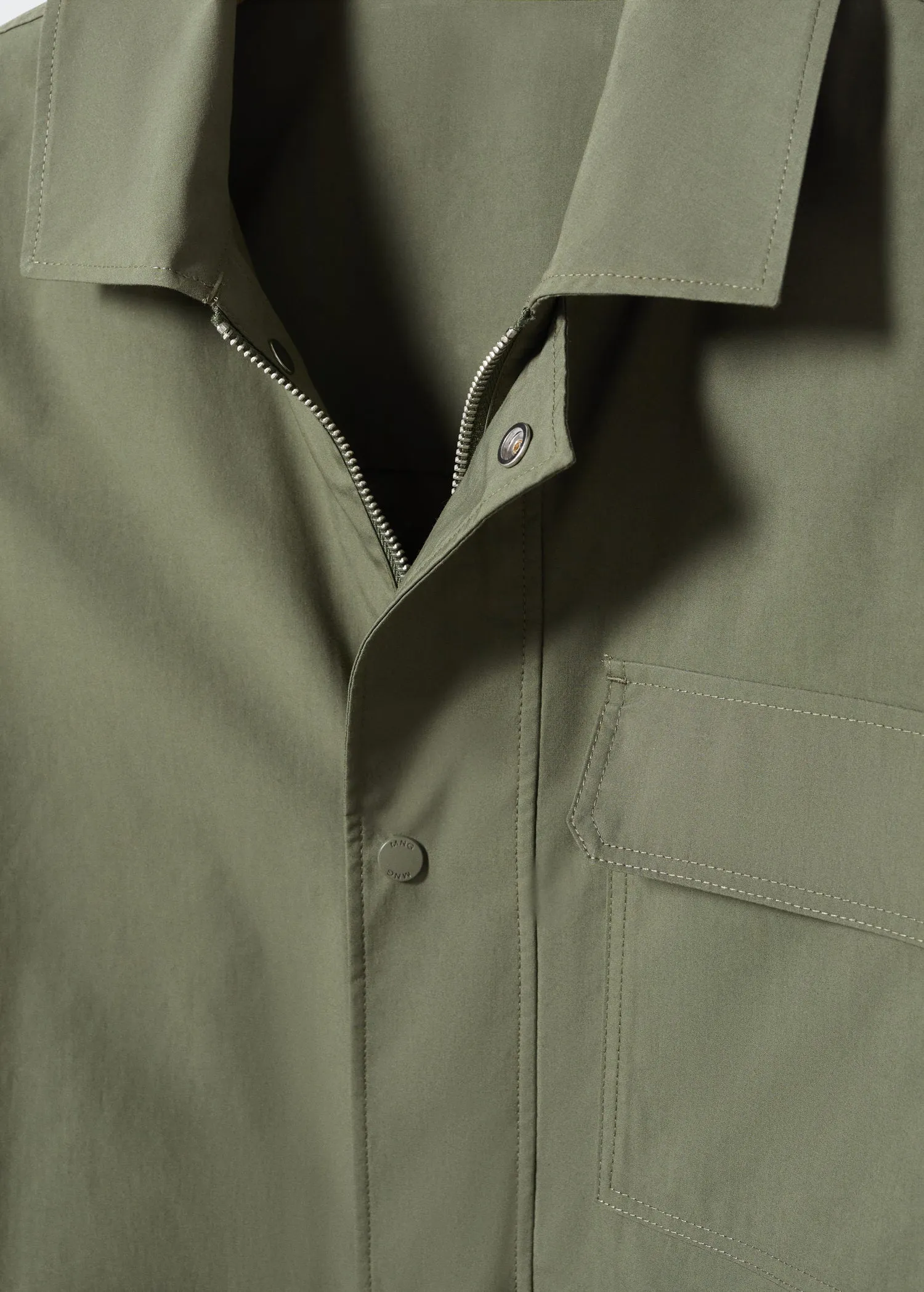 Light cotton jacket with pockets