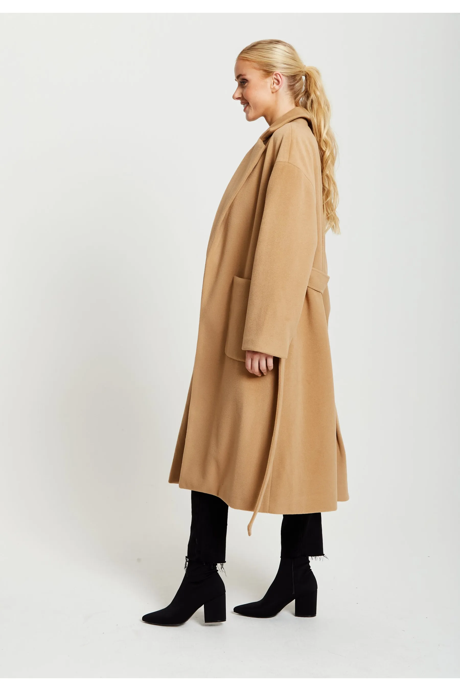 Liquorish Belted Longline Coat In Camel