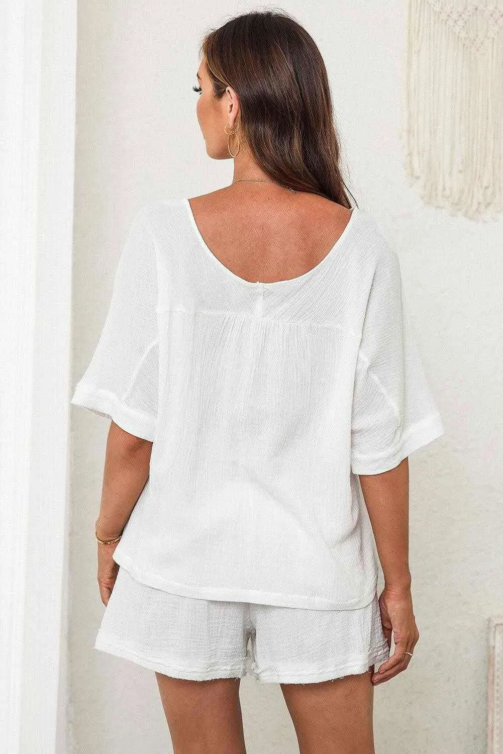 Loose V Neck Blouse Drawstring Raw Hem Shorts Set - Stylish Outfit