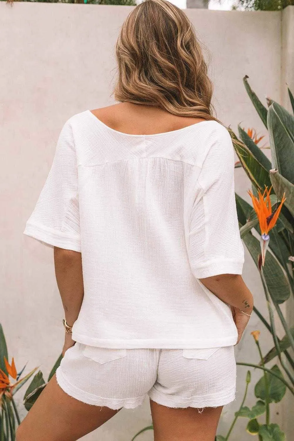 Loose V Neck Blouse Drawstring Raw Hem Shorts Set - Stylish Outfit