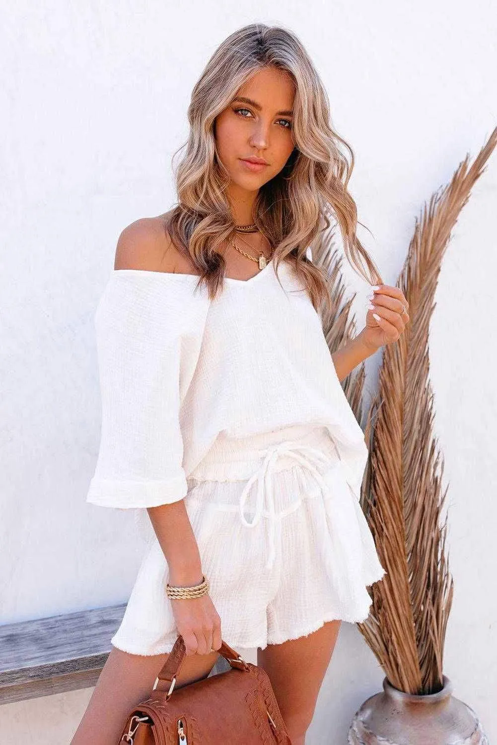 Loose V Neck Blouse Drawstring Raw Hem Shorts Set - Stylish Outfit
