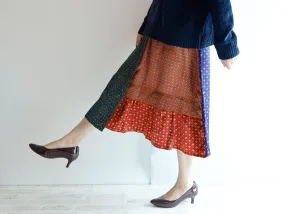 <S38RM> HANDSOME PATCHED WORK  SATIN Skirt  -Length 73cm