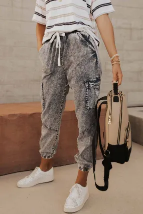 Luna Denim Cargo Joggers in Medium Wash