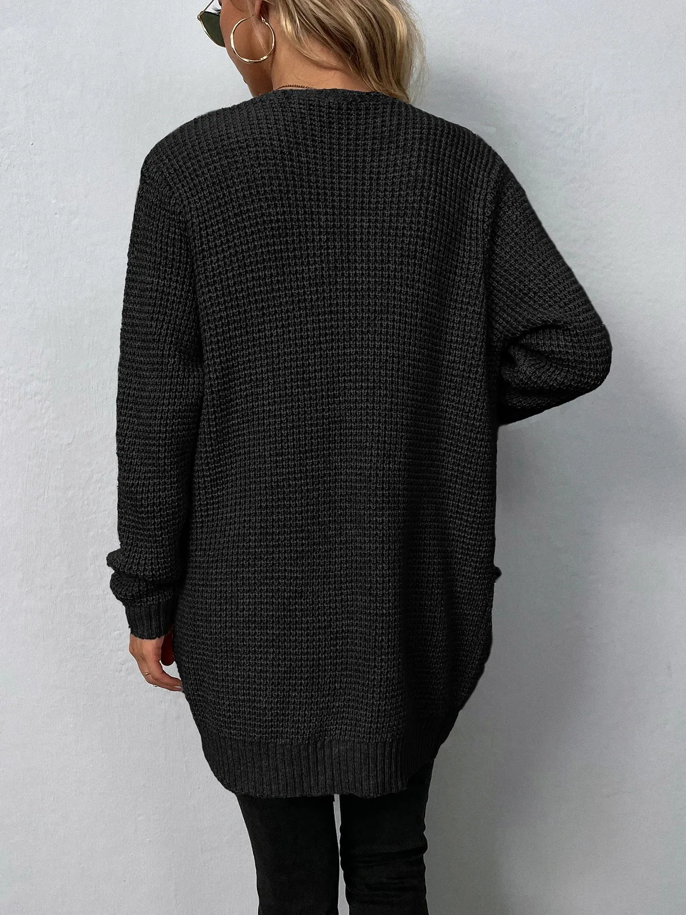 Luxe Knit Cardigan Perfect for Casual and Office Attire