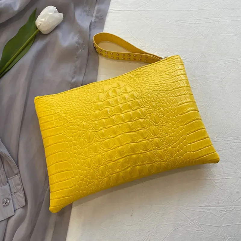Luxury PU Leather Envelope Bag - Women's Clutches Purse - Portable Wristlet Handbag