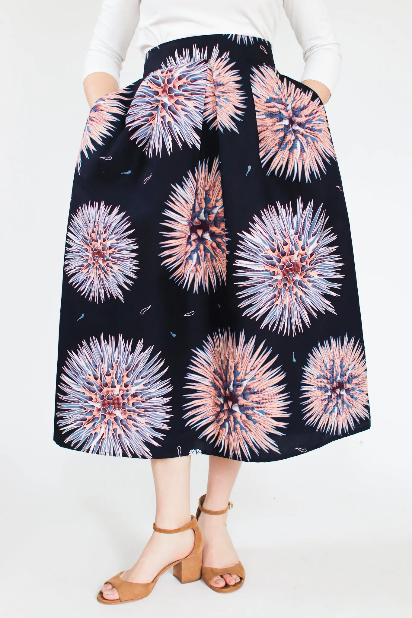 Mapenzi Skirt, Cypsela