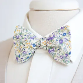 Men's Freestyle Self-Tie Bow Tie / Blossoms In Purple