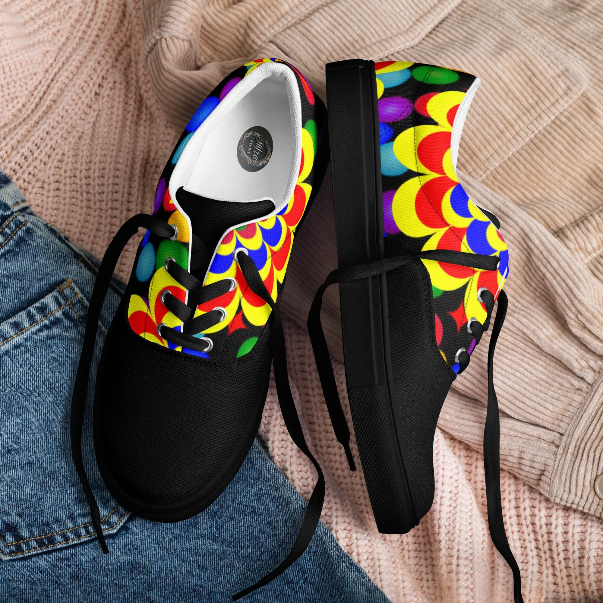 Men’s lace-up canvas shoes